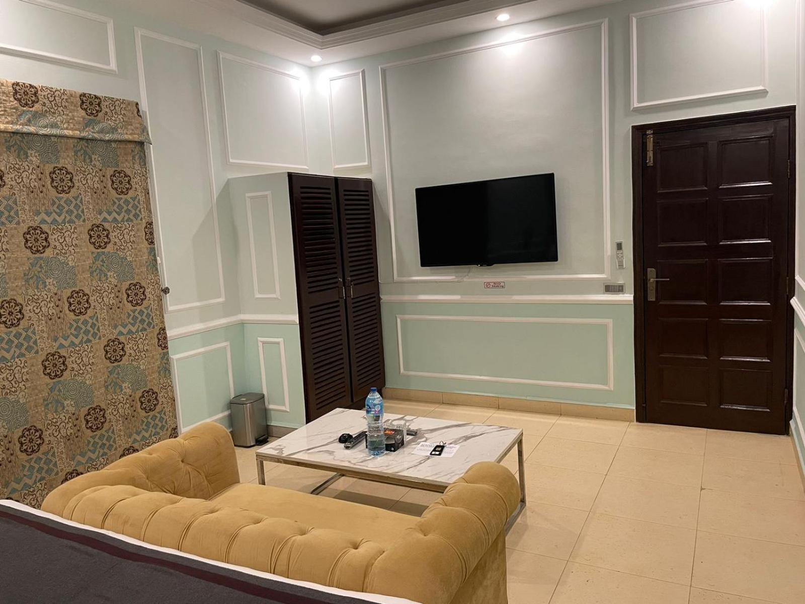 Riviera Courtyard Guest House Islamabad Bagian luar foto